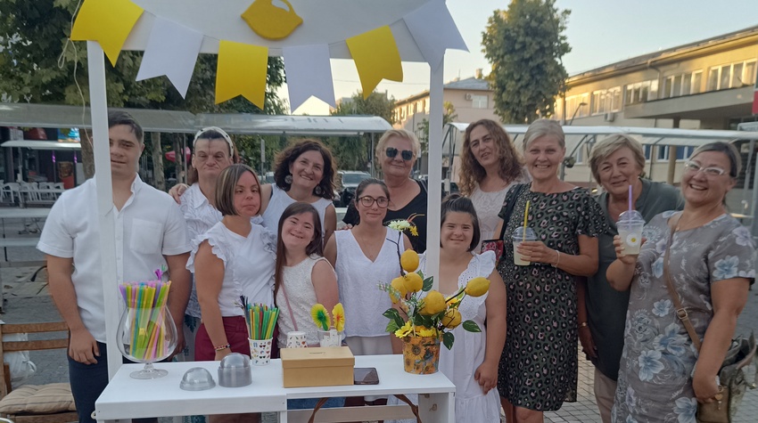 THE MOST BEAUTIFUL LEMONADE OF THE SUMMER IS MADE IN PRIJEDOR